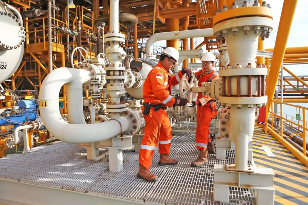 Oil & Gas Industry Manpower in Qatar